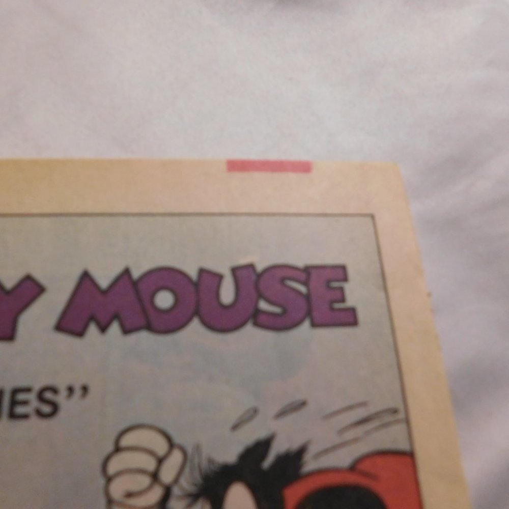Walt Disney's Mickey Mouse #239 Gladstone Comic 1988 - Picture 6 of 6